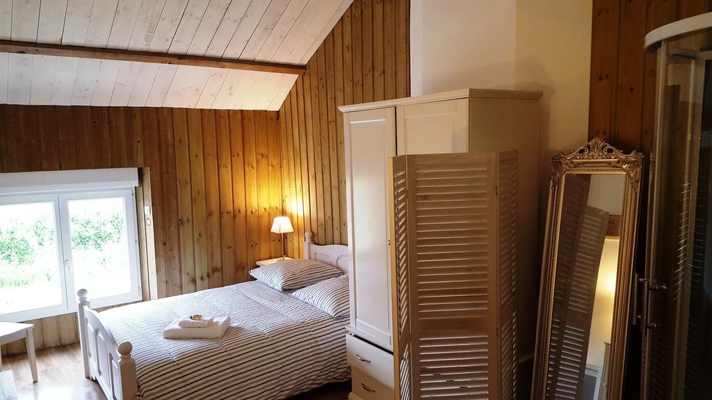 ホテル Domaine De L'Etanchet Saint-Hilaire-le-Vouhis エクステリア 写真